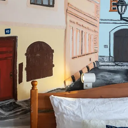 Charles Bridge - 14th Century Unique House